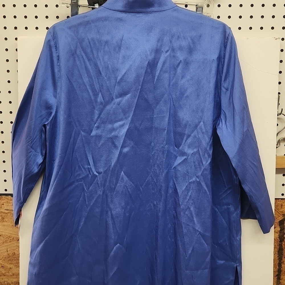 Eileen Fisher women's size small 100%silk blouse blue button front - Picture 6 of 6